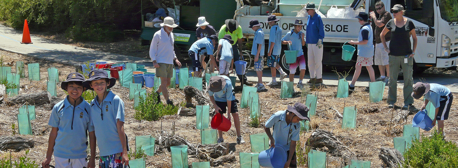 Cottesloe Coastcare including Town of Cottesloe support